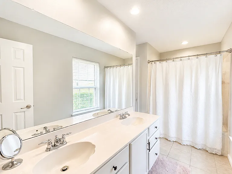 7903 Bramble Bush Dr — Photo 18