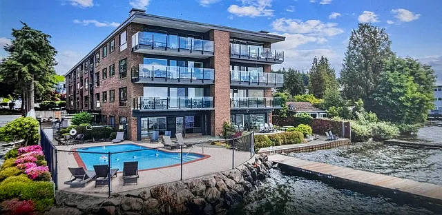 Shorehouse view from the lake. Pool, Day Dock.