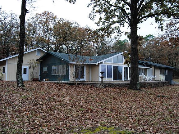 3rd image of 347 Bayview Cir
