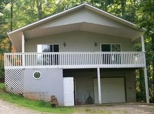 460 Maclor Forest Cir, Franklin, NC 28734