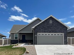 2111 Blue Norther Ln, Cheyenne, WY 82007