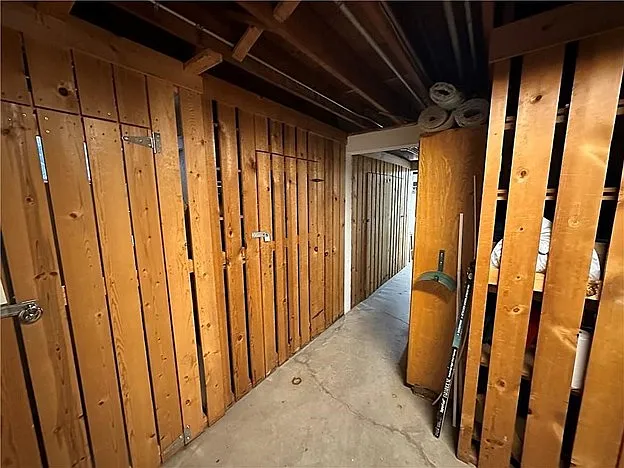 4220 Ingersoll Ave #202 — Photo 13