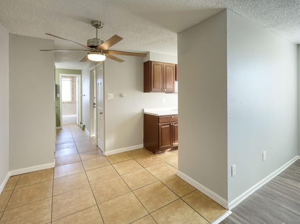 12170 E 30th Ave APT 110