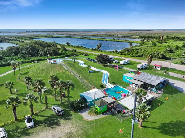2061 Highway 87, Pt Bolivar, TX 77650