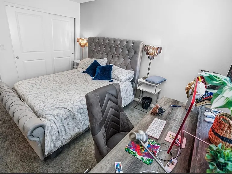 6816 Surf Green Ct — Photo 12