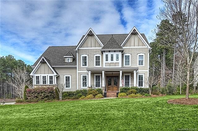 1st image of 121 Grove Creek Ln