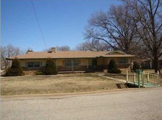3604 N Armstrong Ave, Wichita, KS 67204