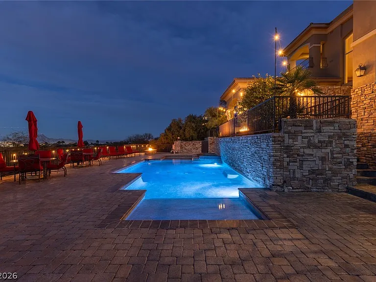 1520 Macdonald Ranch Dr — Photo 13