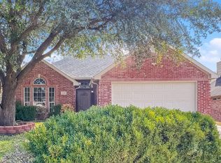 220 Mulberry Ln, Rockwall, TX 75032