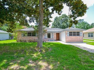 1456 Confederate Rd, Houston, TX 77055