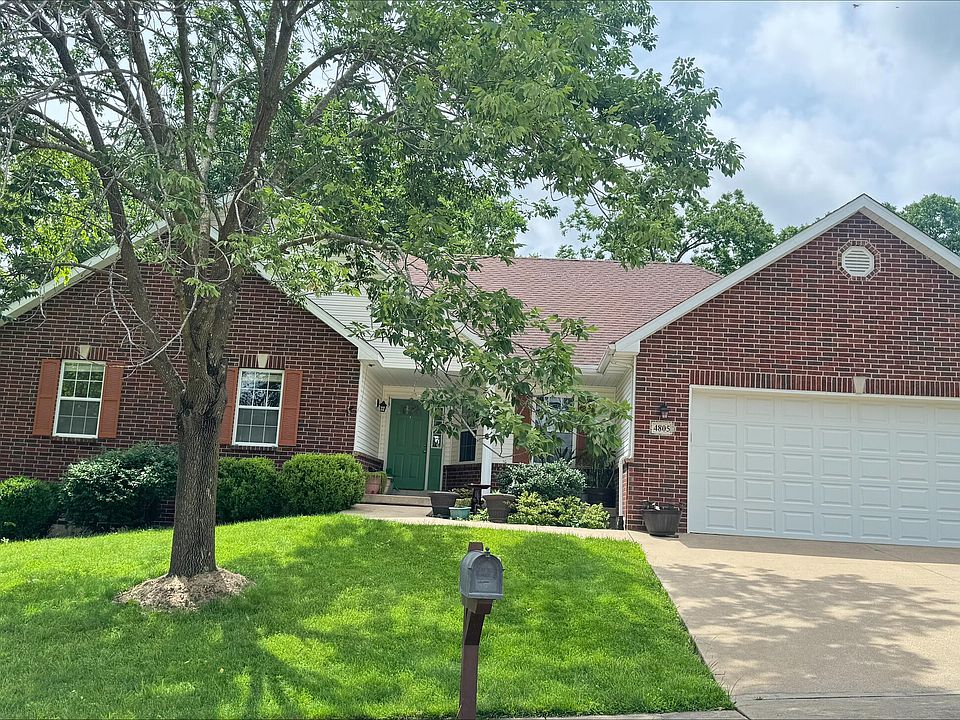 1st image of 4805 Newcastle Dr