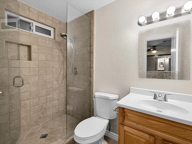 11074 Knobb Ave — Photo 16