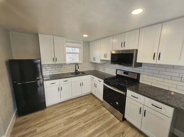 747 E Cimarron St, Colorado Springs, CO