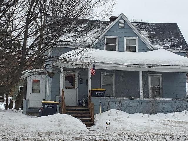 2nd image of 621 N Stevens St