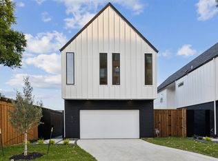 904 Duluth St, Dallas, TX 75212