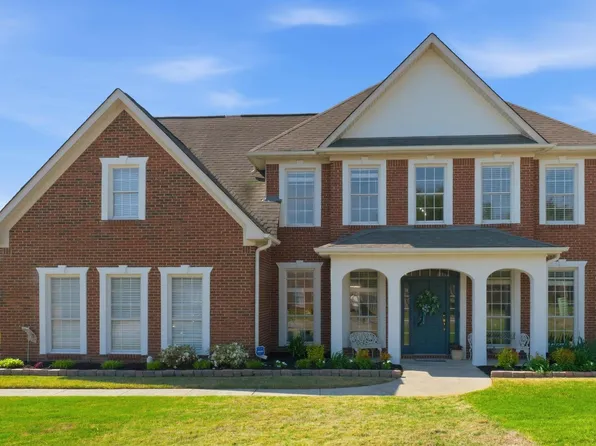 736 Old Cahaba Dr, Helena, AL 35080
