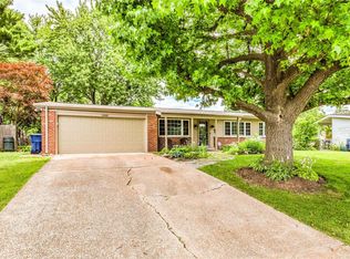 1680 Gallop Ln, Florissant, MO