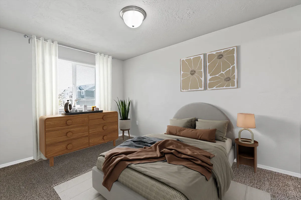Creekside Apartments — Photo 4