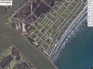 947 Thunder Rd, Surfside Beach, TX 77541