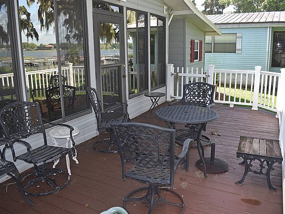 3rd image of 2241 Lakeside Dr #26