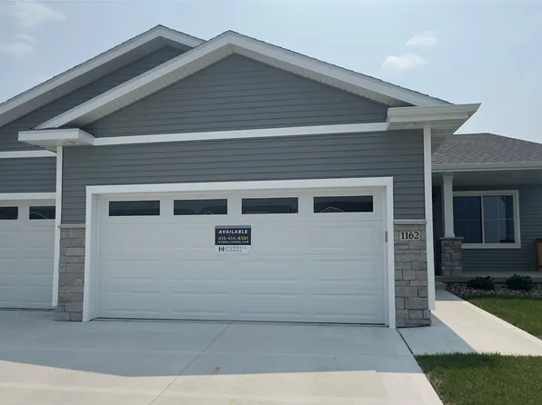 1162 NW Petersen Dr, Waukee, IA 50263