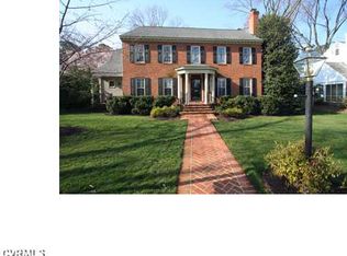 4217 Kingcrest Pkwy, Richmond, VA 23221