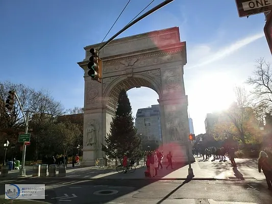 Rented by Metropolitan Property Group | media 7