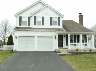 6055 Blaverly Dr, New Albany, OH 43054