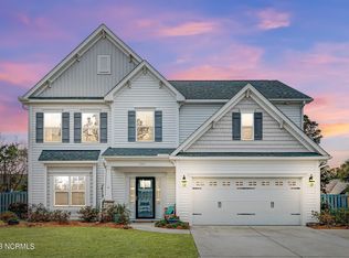 343 Waldorf Way, Hampstead, NC 28443