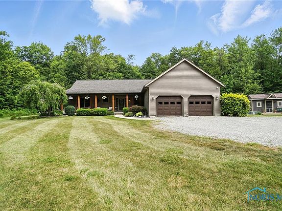 2nd image of 5828 Township Road 29