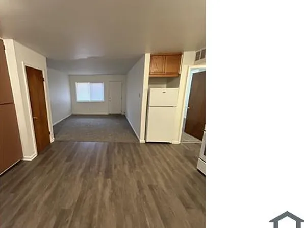 111 Cherry Ct #111, Ypsilanti, MI 48198