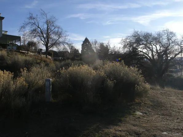 22541 Shine Ct #114, Tehachapi, CA 93561