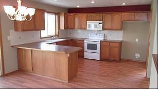 4th image of 6517 N Vincent Ln