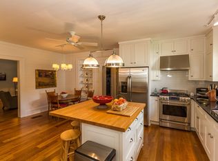 410 W College St, Jonesborough, TN 37659