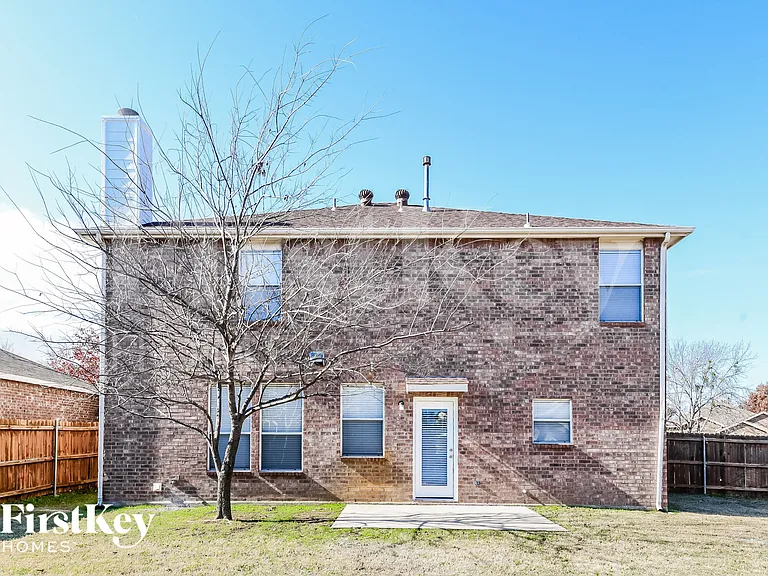 1412 Pine Ridge Rd — Photo 15