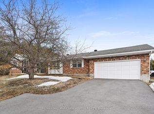 118 Juanita Ave, Ottawa, ON K0A 1L0