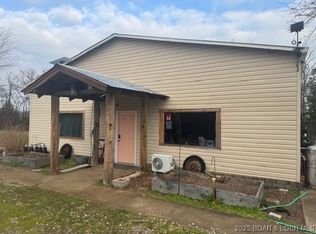 1954 State Road V, Linn Creek, MO 65052