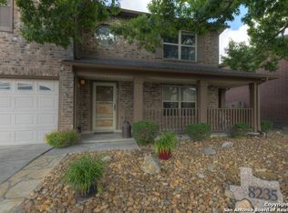 8235 Chestnut Manor Dr, Converse, TX 78109
