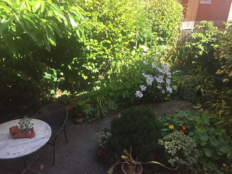 1685 Euclid Ave #2 — Photo 15