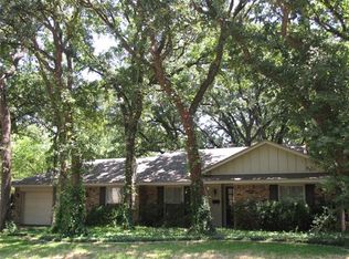 218 Cedar St, Mansfield, TX 76063