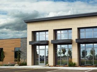 2113 W Wackerly St, Midland, MI 48640