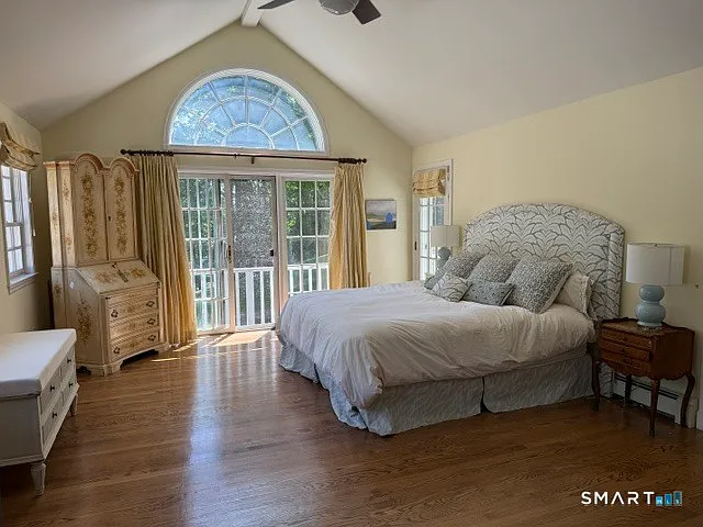 31 Harbor Rd — Photo 11