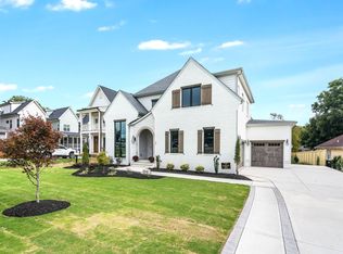 307 S Elm St, Apex, NC 27502