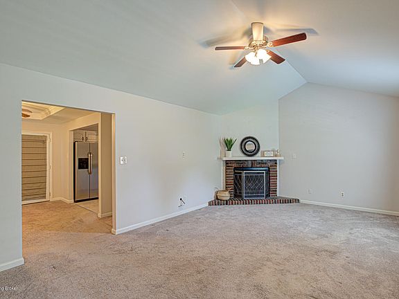 2nd image of 330 Plaza Ave