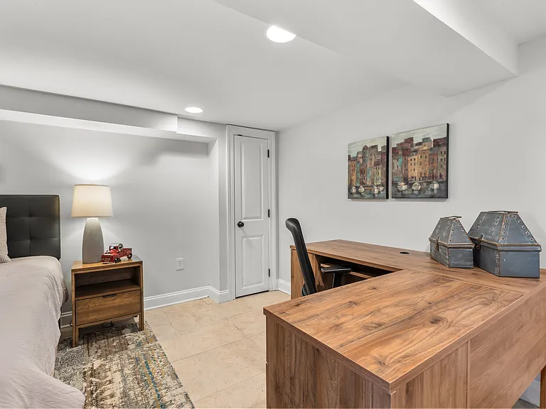 1654 Gales St NE — Photo 17