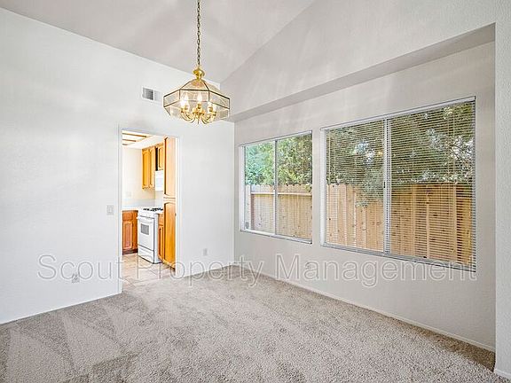 5th image of 29765 Windwood Cir