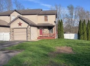 512 Griffin Pond Rd, Clarks Summit, PA 18411