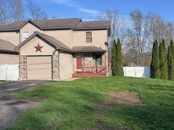 512 Griffin Pond Rd, Clarks Summit, PA 18411