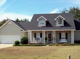 124 Woodhaven Trl, Wetumpka, AL 36093