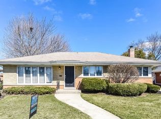 858 E 167th Pl, South Holland, IL 60473